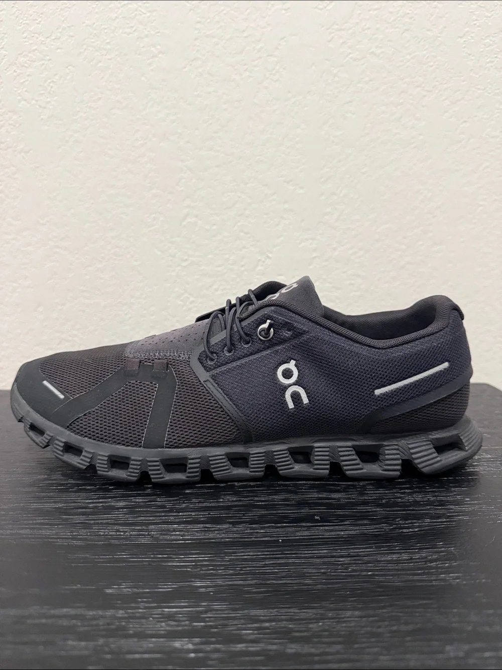 On Running Running Men's Cloudswift Black Running Shoes